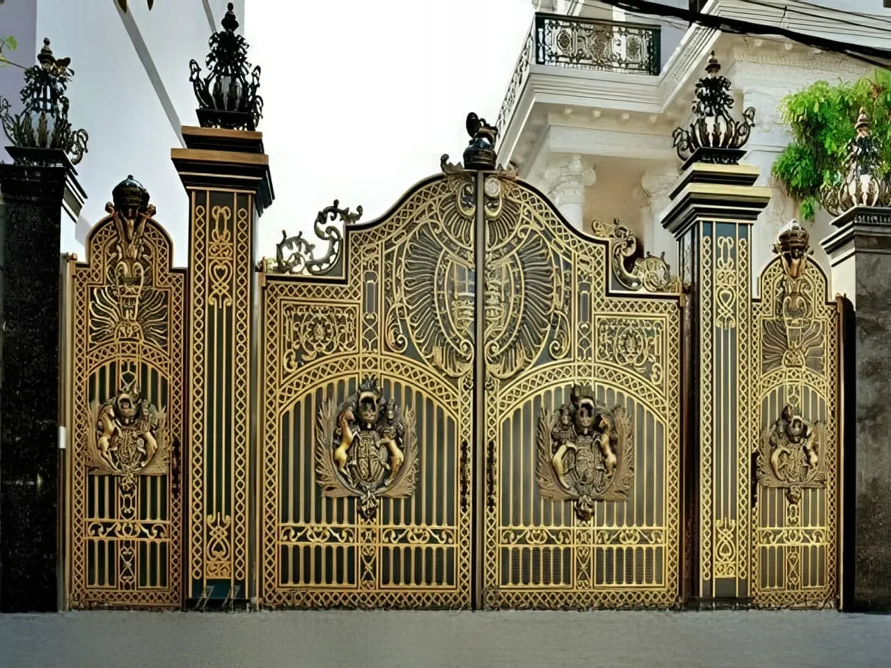 انتخاب مدل درب حیاط ساده و شیک