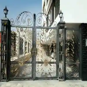 خرید درب پارکینگ فرفورژه کلاسیک لوکس