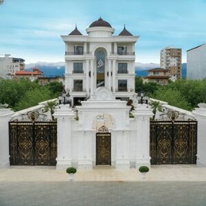 درب مدل سنس فرفورژه کلاسیک