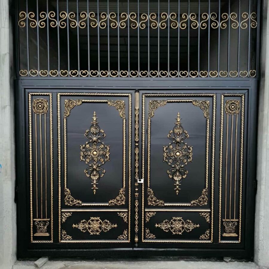 درب مدل صدفی فرفورژه کلاسیک
