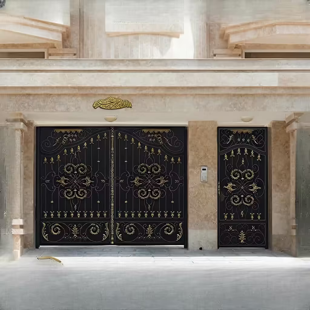 رنگ درب لاله طلایی