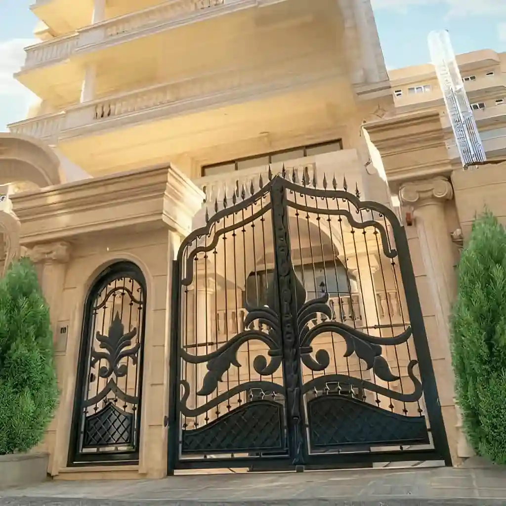 کاتالوگ درب چناران فلزی