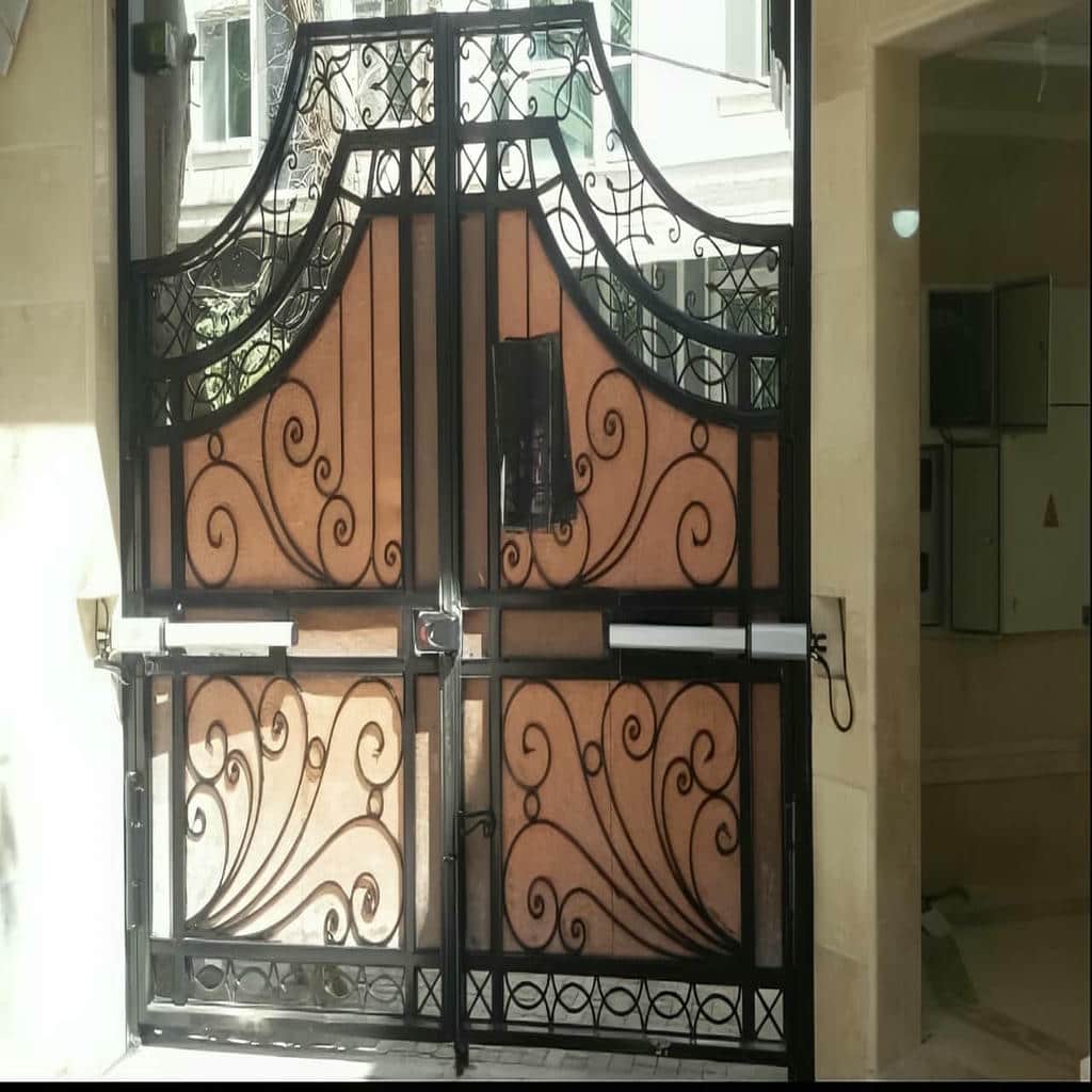 نصب جک درب پارکینگ استاندارد در تبریز