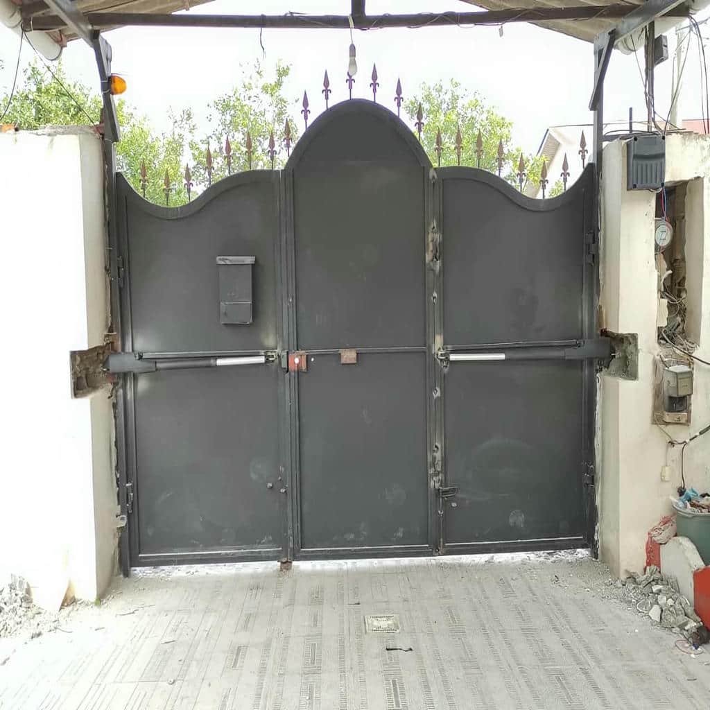 نصب جک درب پارکینگ ایمن در پردیس