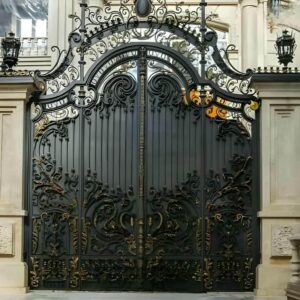 درب حیاط در اهواز