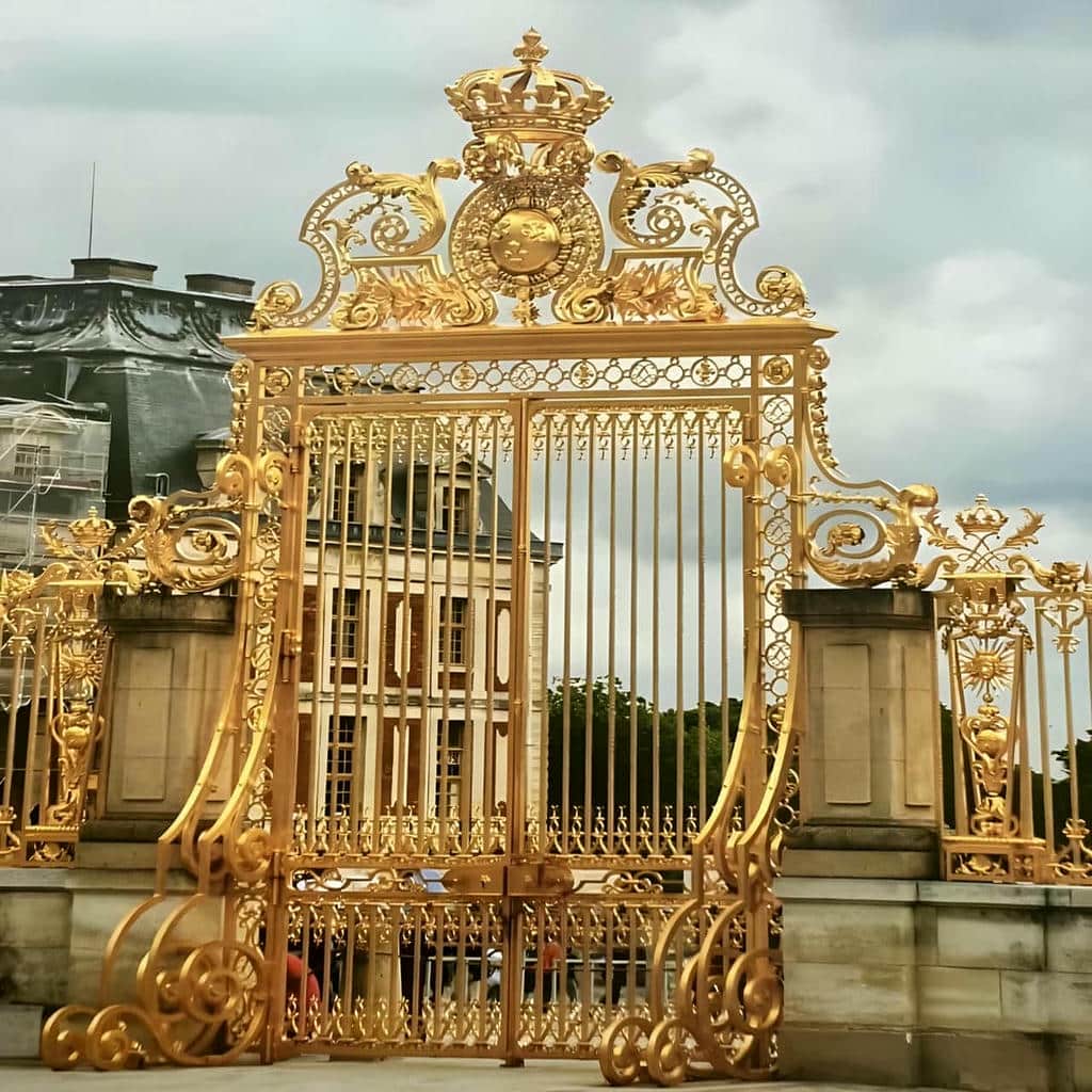 کارخانه درب حیاط آهنی در بابل