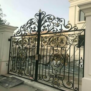 درب حیاط در نظرآباد