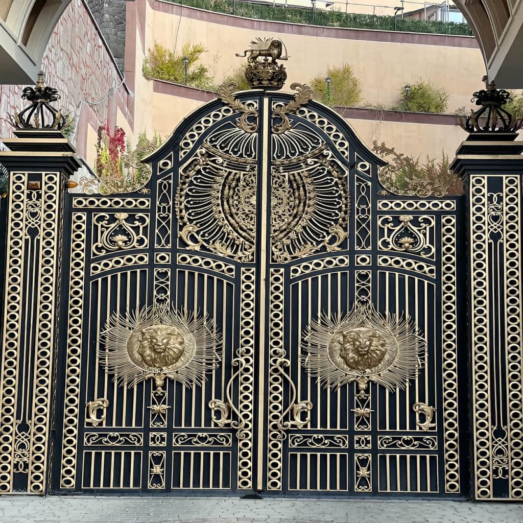 قیمت درب حیاط پارکینگ لولایی در محمودآباد