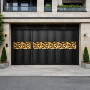 درب حیاط در بومهن