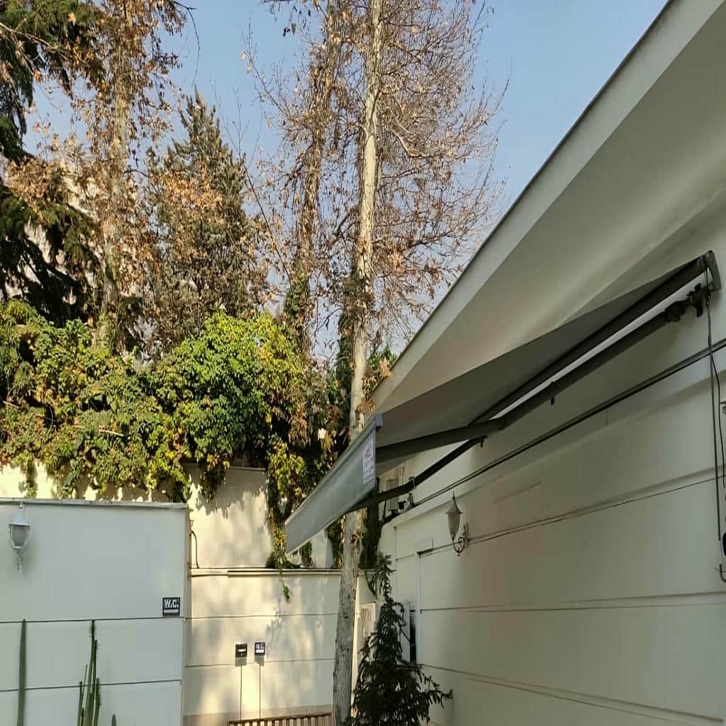 قیمت سایبان برقی اتوماتیک در خرم آباد