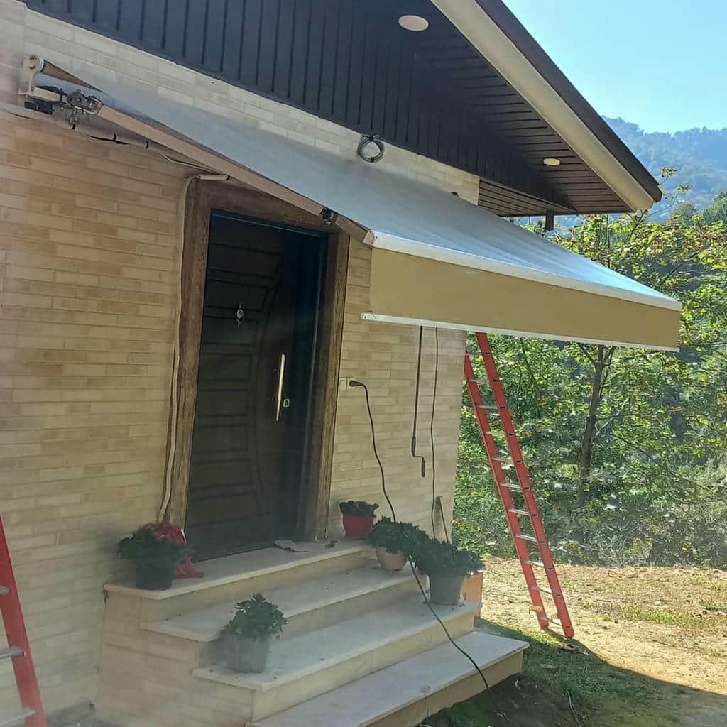 سایبان برقی در ارومیه