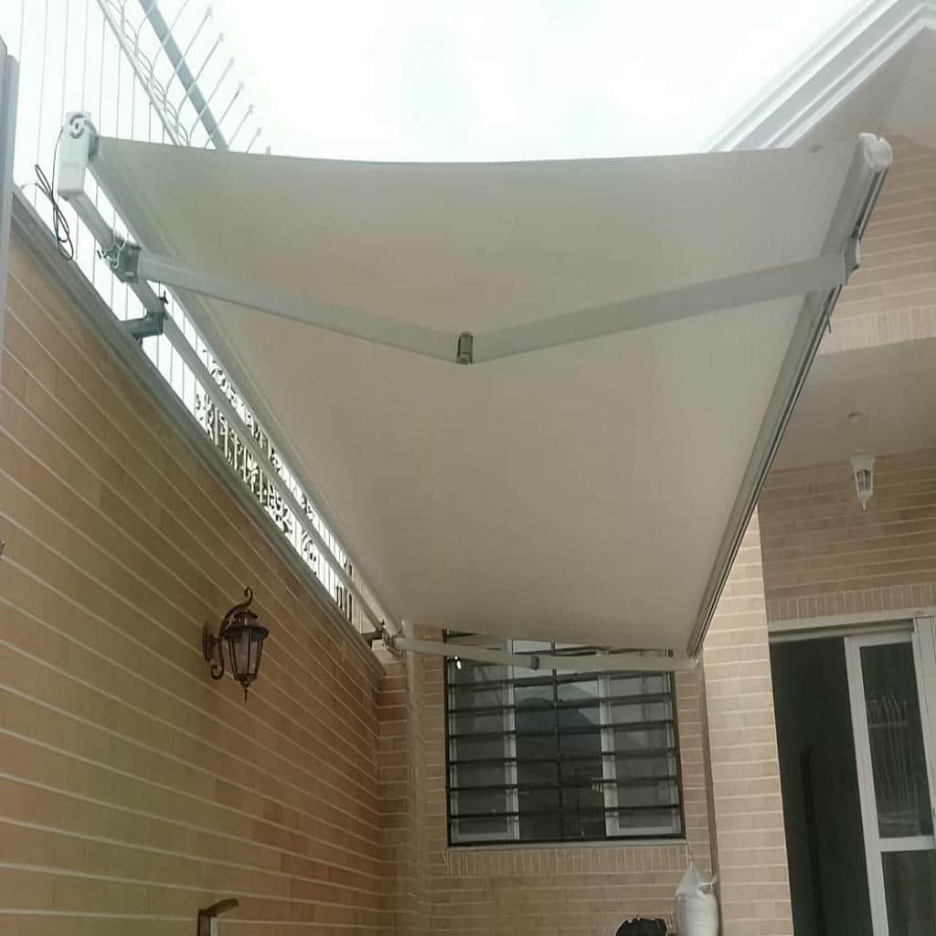 قیمت سایبان برقی پارچه ضد UV در اشتهارد