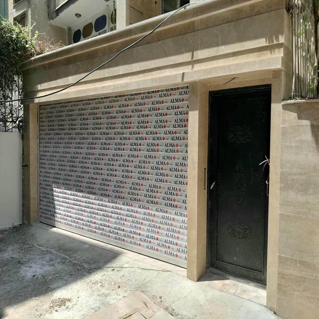 نصب کرکره برقی مغازه در بندر بوشهر