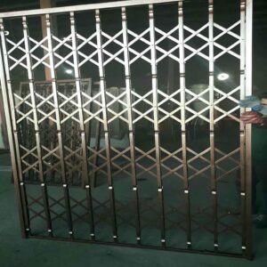 درب آکاردئونی در پرند