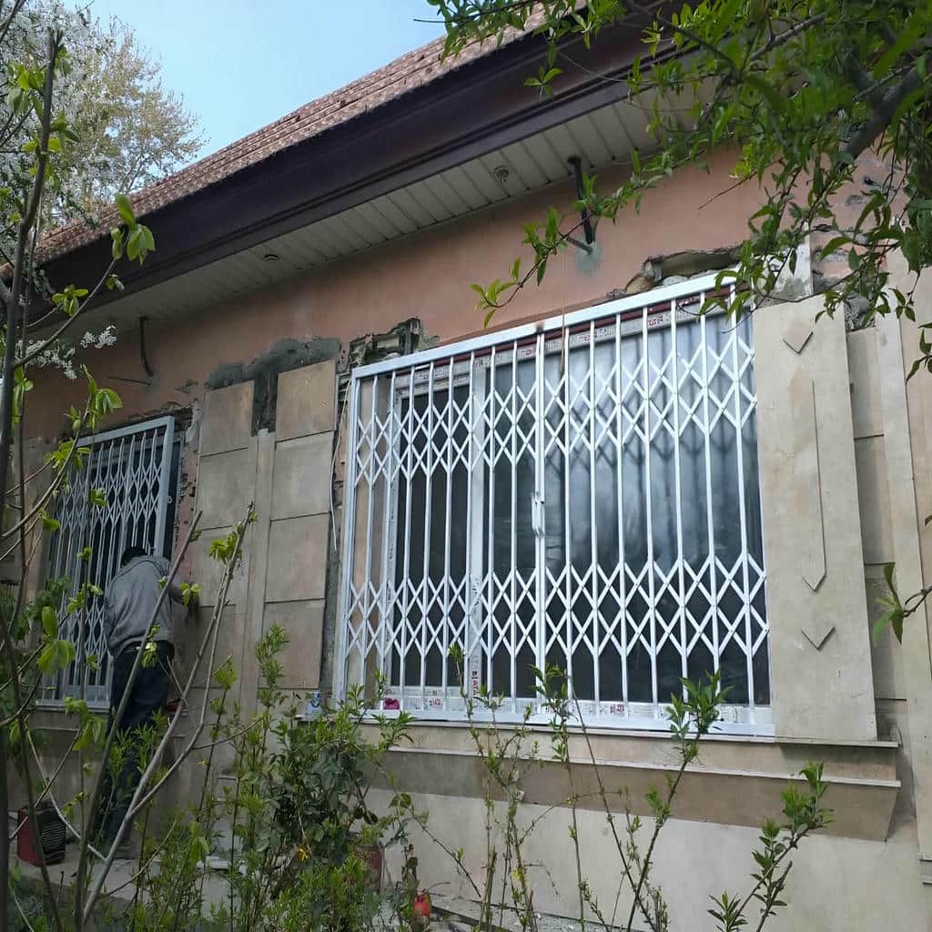 قیمت درب آکاردئونی آپارتمانی در استان گلستان