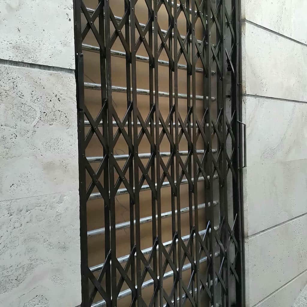 خرید درب آکاردئونی چهار گل در چابهار