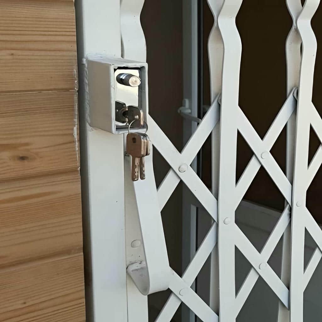 قیمت درب آکاردئونی با قفل ضدبرش در رشت