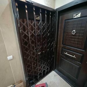 درب آکاردئونی در ملارد