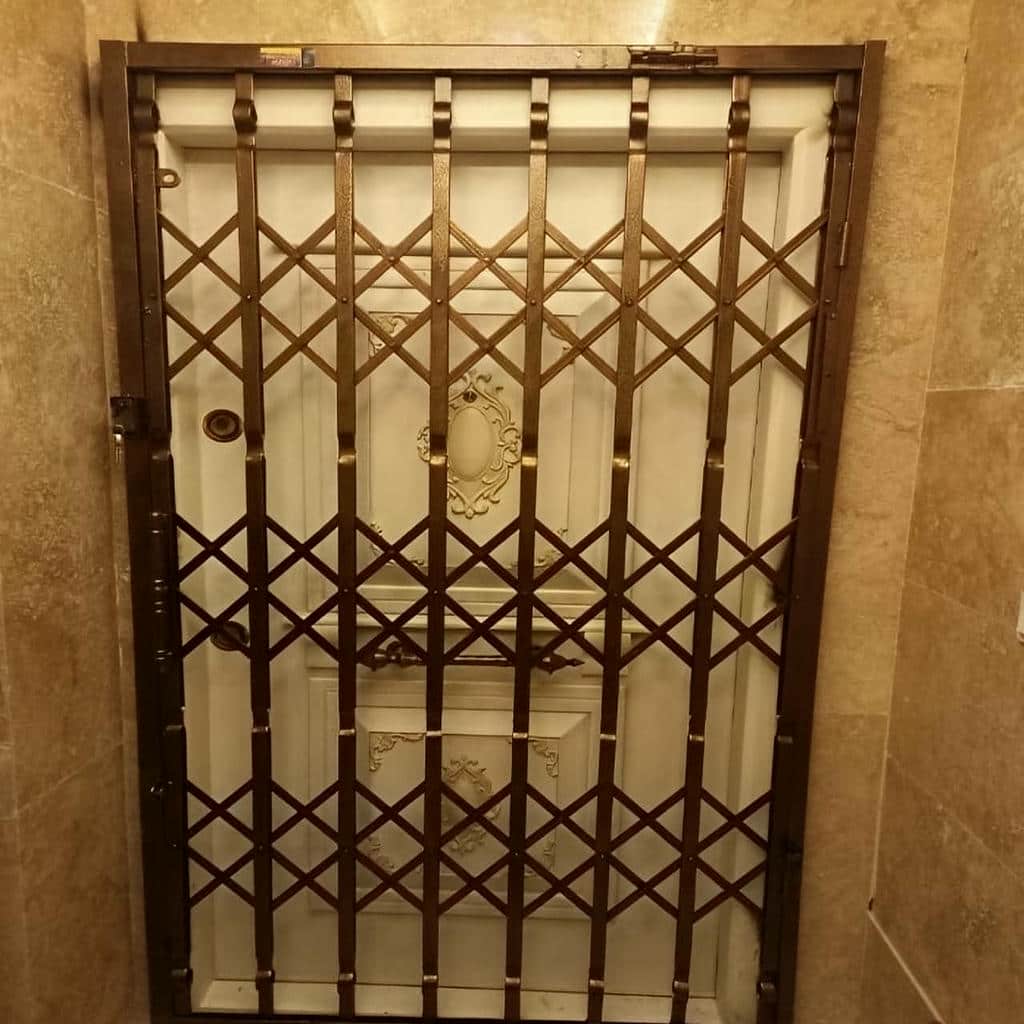 کارخانه درب آکاردئونی سفارشی در کاشان