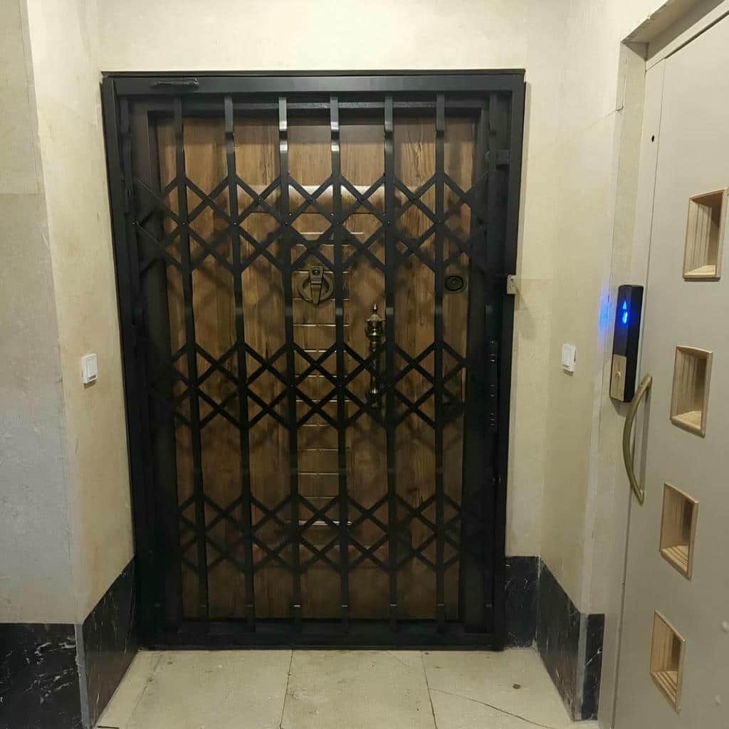 کارخانه درب آکاردئونی سفارشی در اصفهان