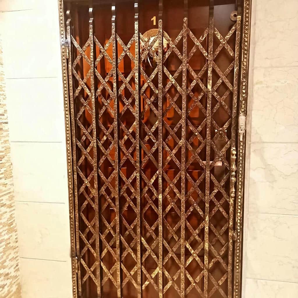 قیمت درب آکاردئونی چهار گل در محمدشهر