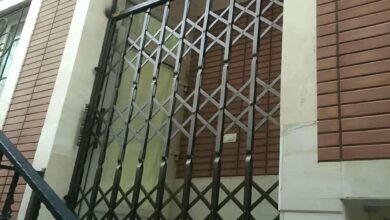 درب آکاردئونی در اراک