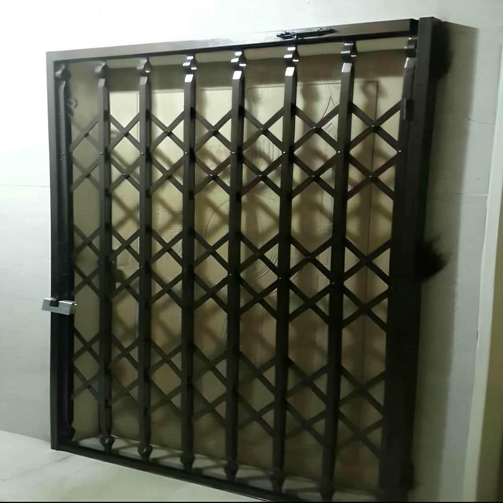 کارخانه درب آکاردئونی فلزی در مهرشهر کرج