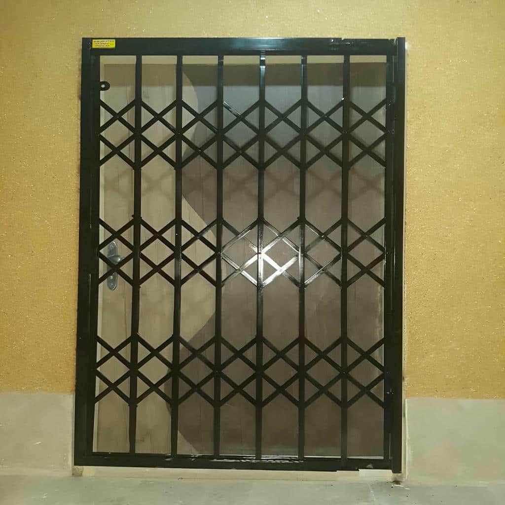 خرید درب آکاردئونی با قفل ضدبرش در پرند