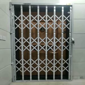 درب آکاردئونی در پردیس