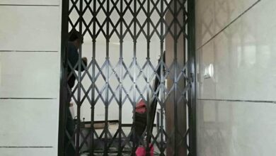 درب آکاردئونی در نوشهر