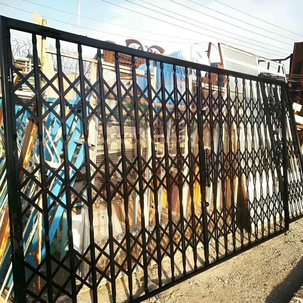 خرید درب آکاردئونی چندگل در همدان