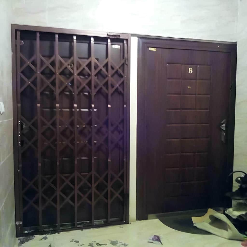 نصب درب آکاردئونی ضدسرقت در اهواز