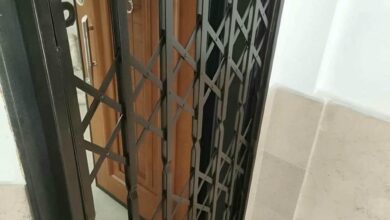 درب آکاردئونی در کرمان