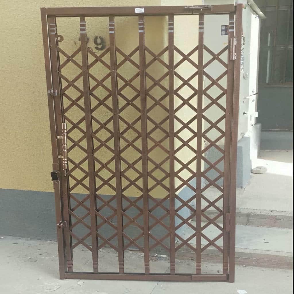 خرید درب آکاردئونی تمام گل در اشتهارد