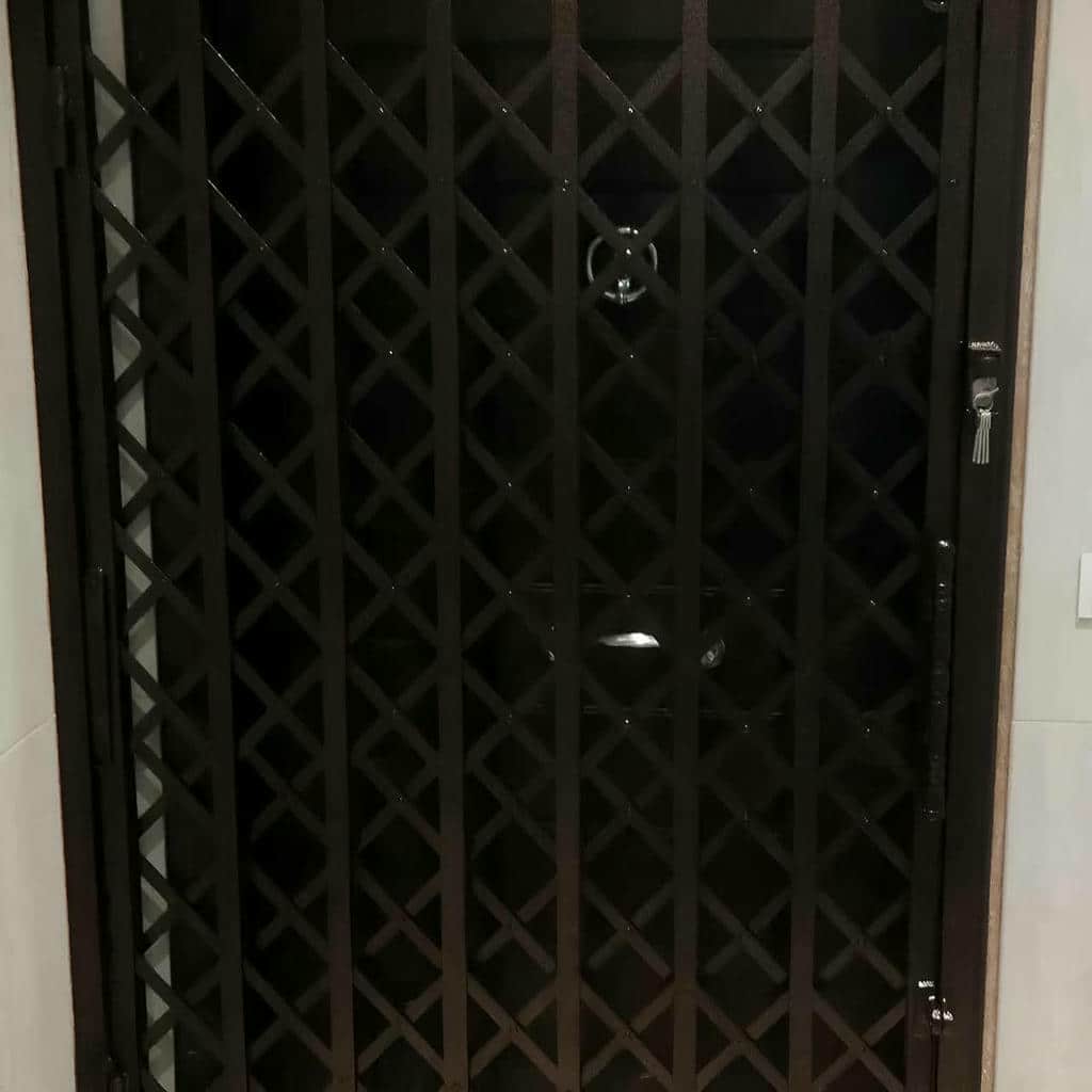 فروش درب آکاردئونی تاشو در بندرعباس