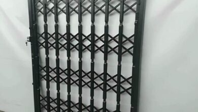 درب آکاردئونی در اردبیل