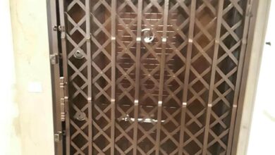 درب آکاردئونی در ایرانشهر