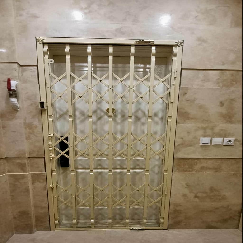 نصب درب آکاردئونی ضدسرقت در تبریز