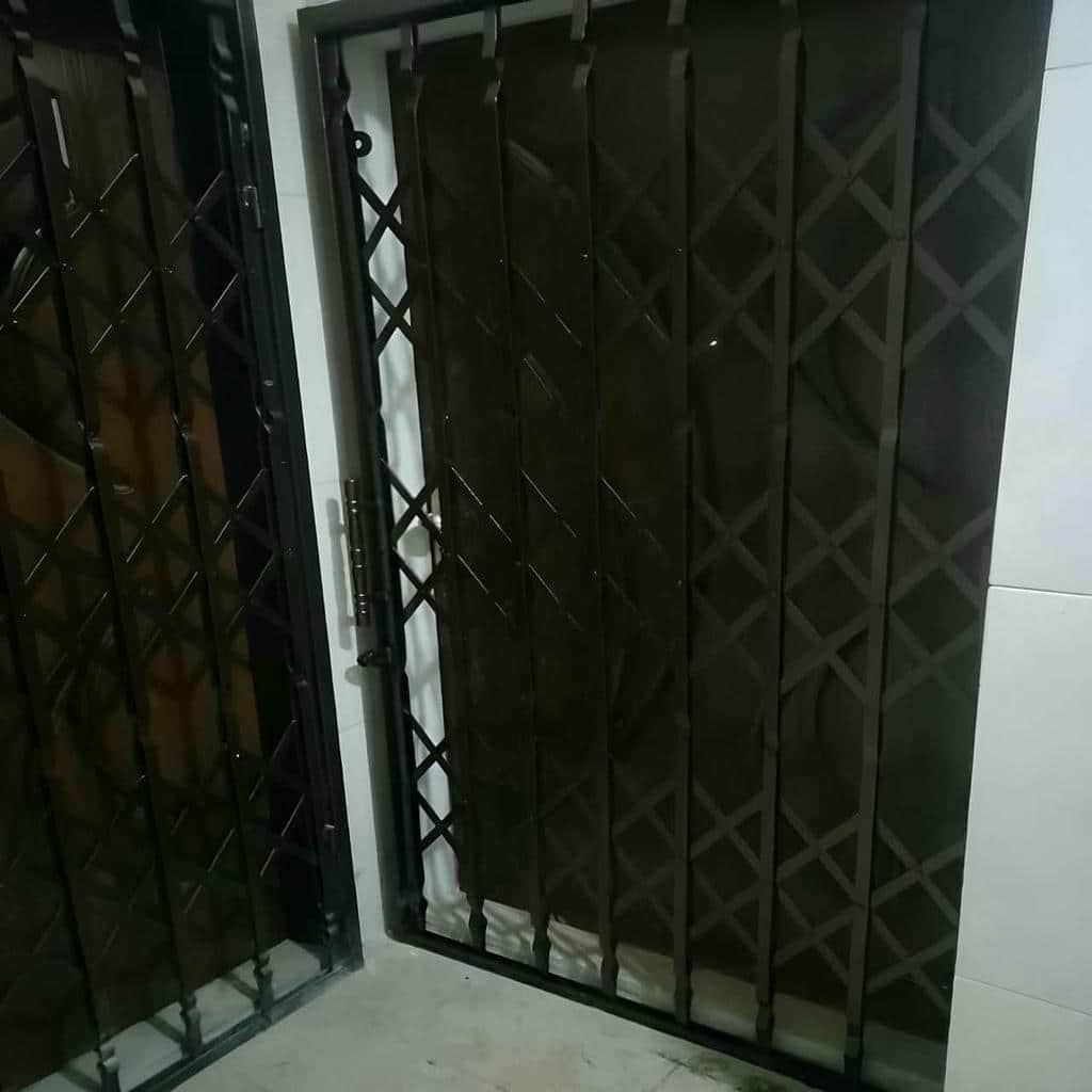 قیمت درب آکاردئونی با تسمه تقویتی در چابهار