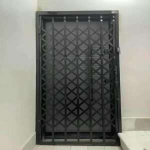 درب آکاردئونی در آمل