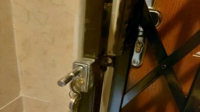 درب آکاردئونی در شیراز