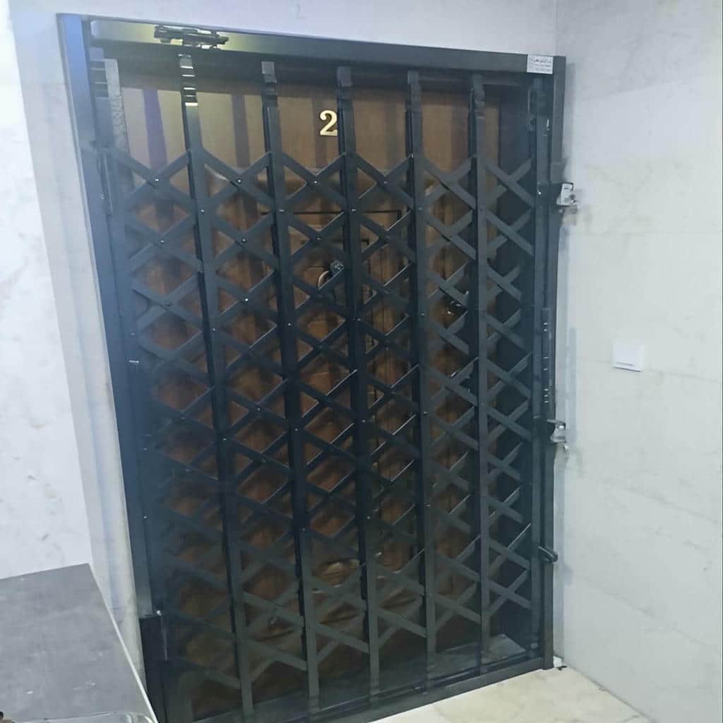 نصب درب آکاردئونی ضدسرقت در رشت