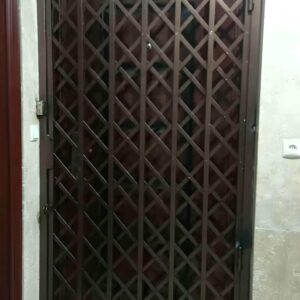 درب آکاردئونی در کردان