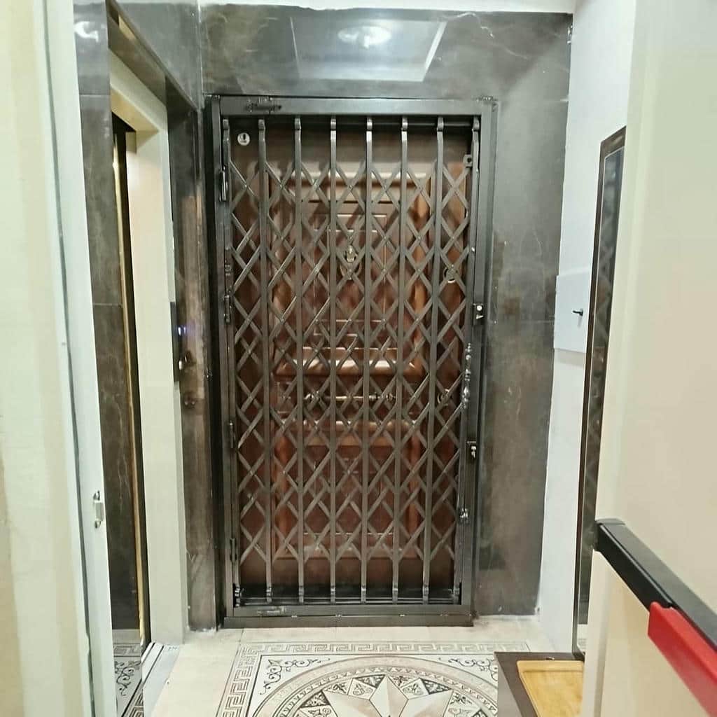کارخانه درب آکاردئونی فلزی در اردبیل