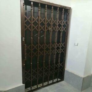 درب آکاردئونی در اهواز