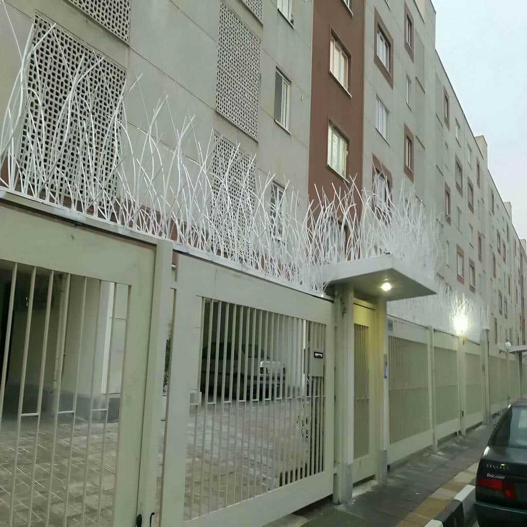 نصب حفاظ شاخ گوزنی شاخه متراکم در سنندج