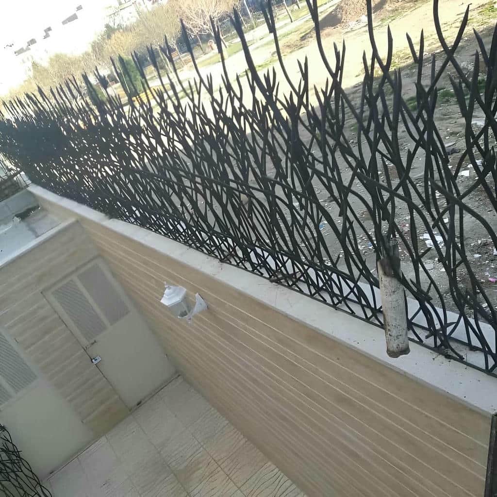 نصب حفاظ شاخ گوزنی رنگ کوره‌ای در بیرجند