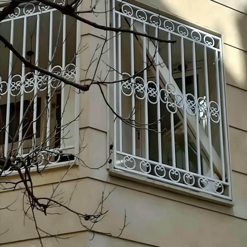 کارخانه حفاظ پنجره ضدزنگ در عظیمیه کرج