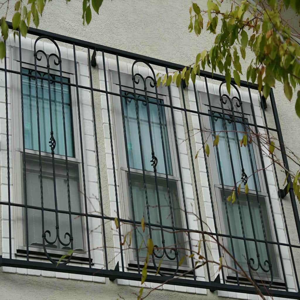 قیمت حفاظ پنجره سفارشی در قم