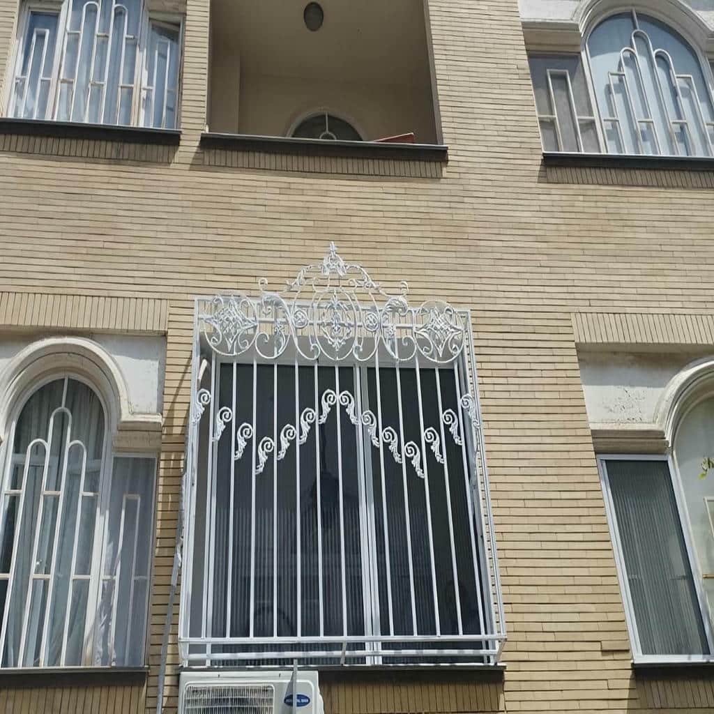 نصب حفاظ پنجره فرفورژه در پردیس